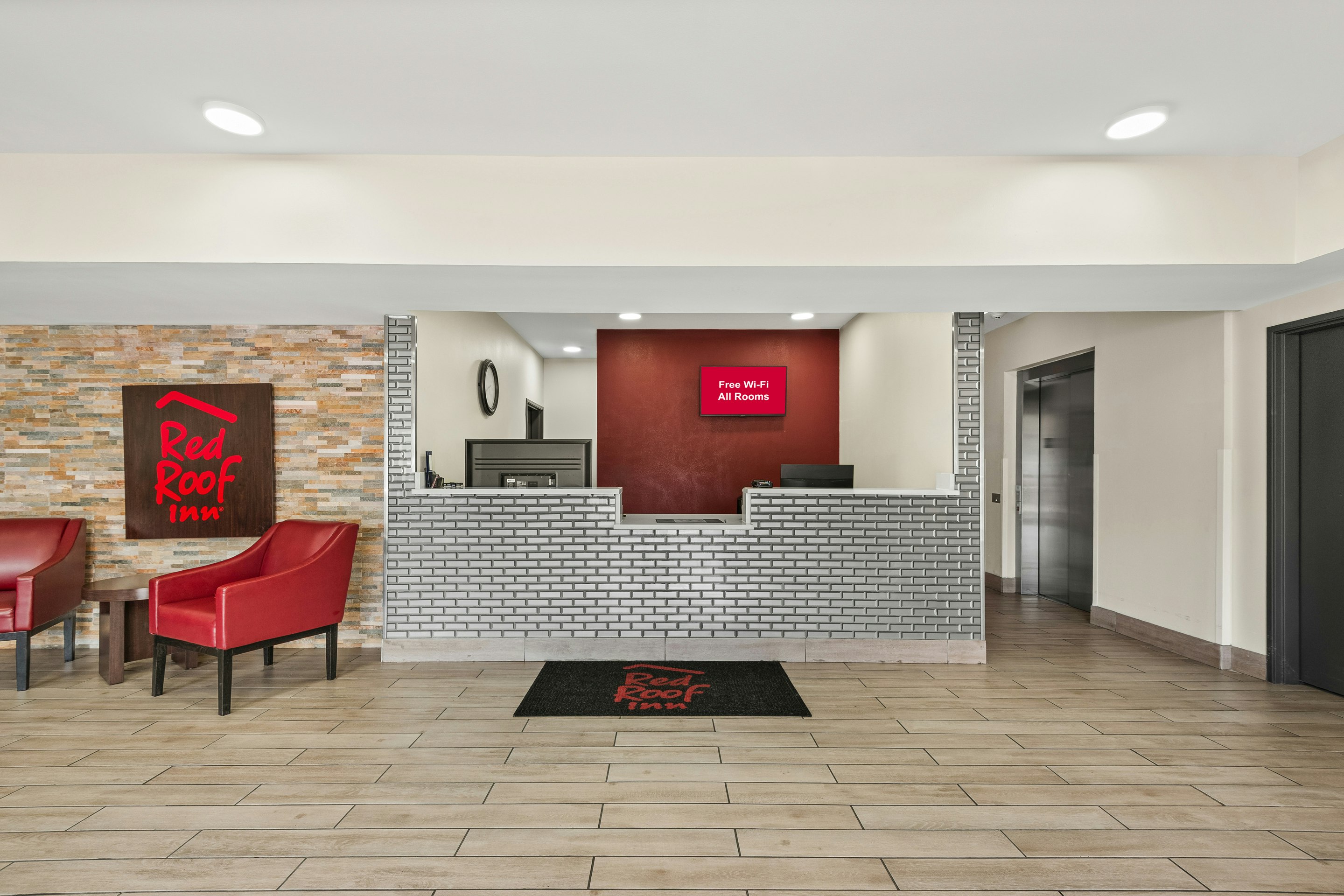 Red Roof Inn Baton Rouge 14/19