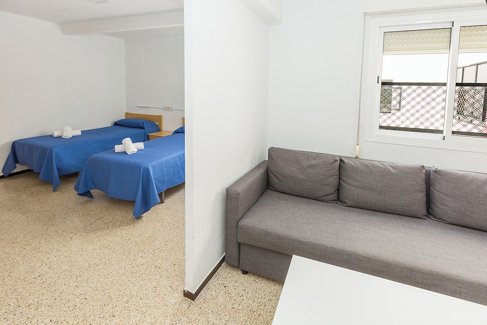 Hostal El Mercat 47/60