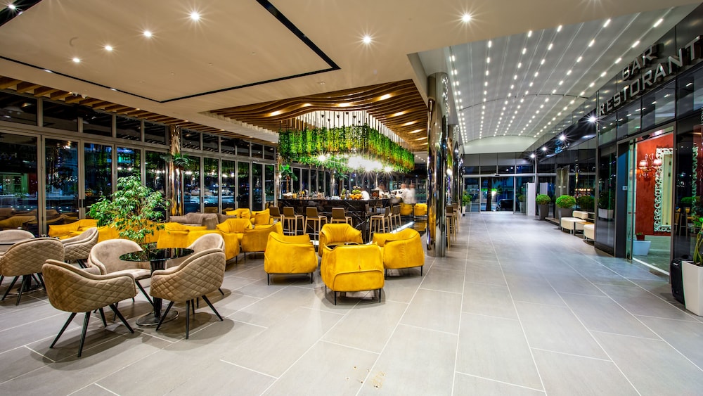 Fieri Hotel 68/77