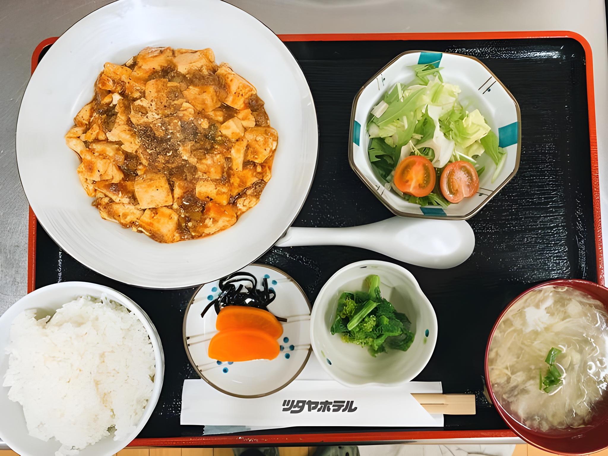 Tsutaya Hotel Tsushima 7/10