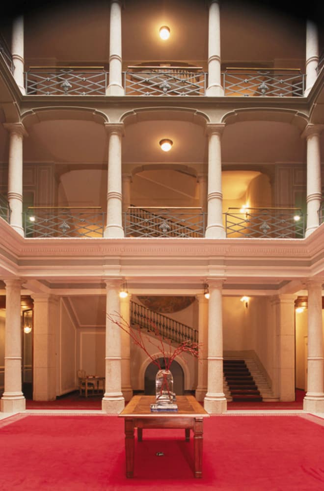 Grand Hotel Majestic 9/83