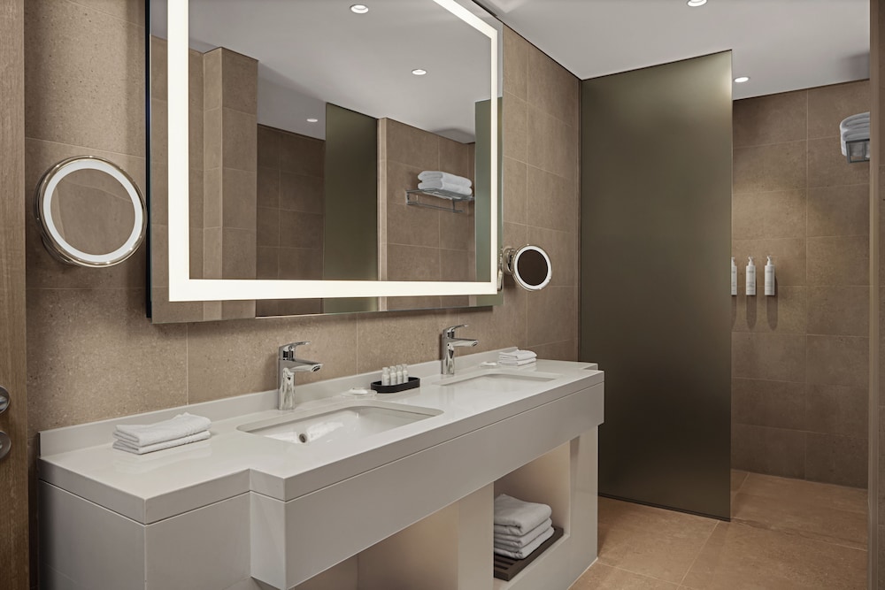 Courtyard by Marriott Dakar Diamniadio 87/89