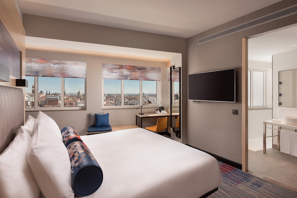 Aloft Madrid Gran Via 18/38