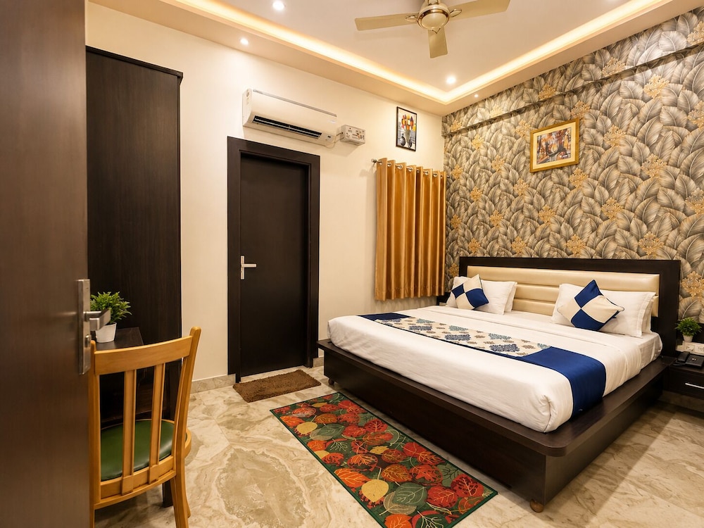 AARADHYA RESIDENCY 31/50