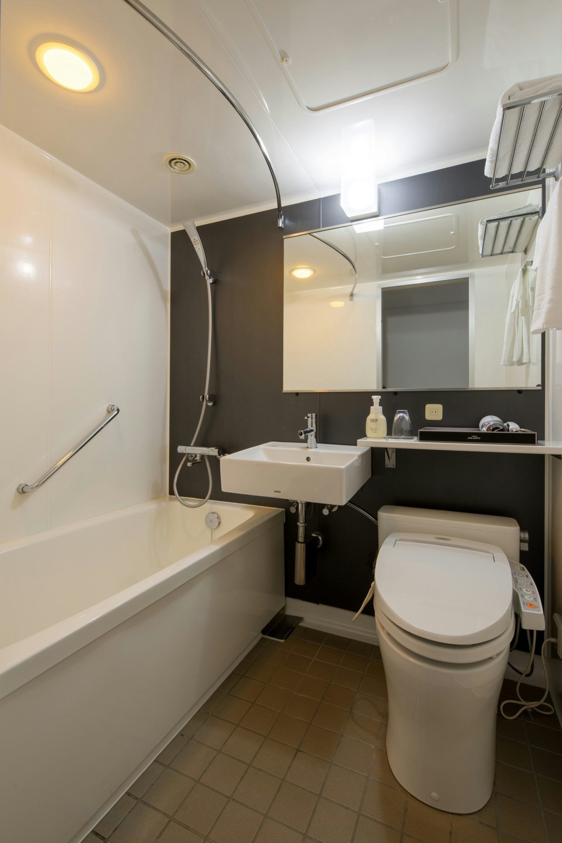 Hotel Jal City Sendai 47/49