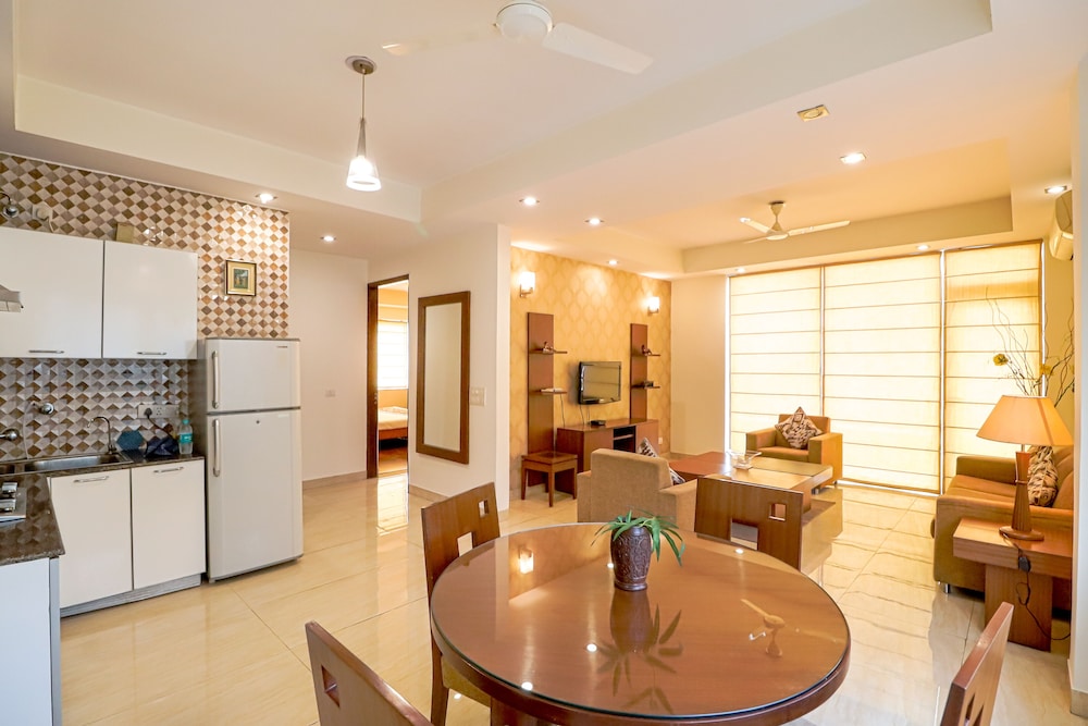 Ahuja Residency Sector 44 Noida 23/39