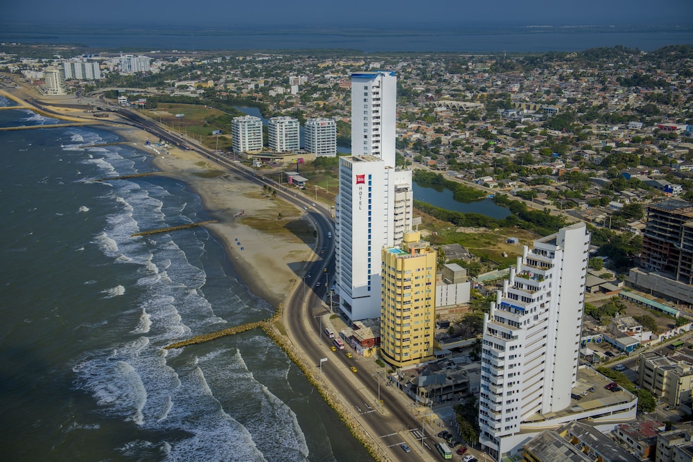 IBIS CARTAGENA MARBELLA 60/64
