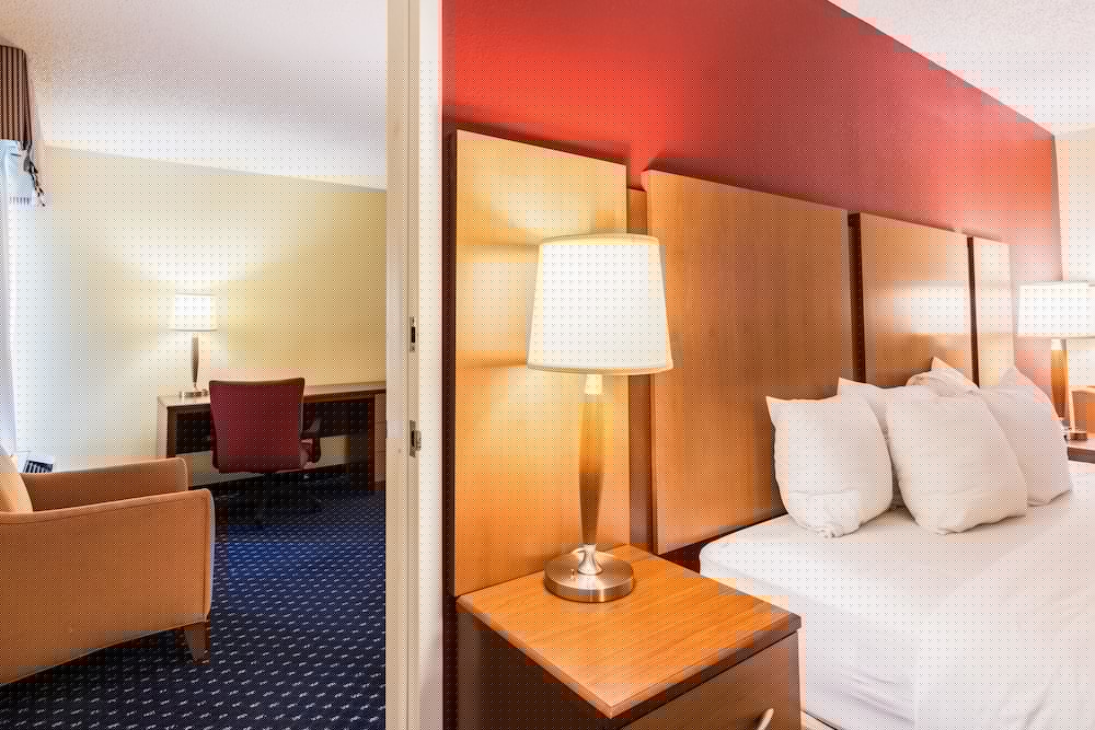 Fairfield by Marriott Inn & Suites Clinton 7/43