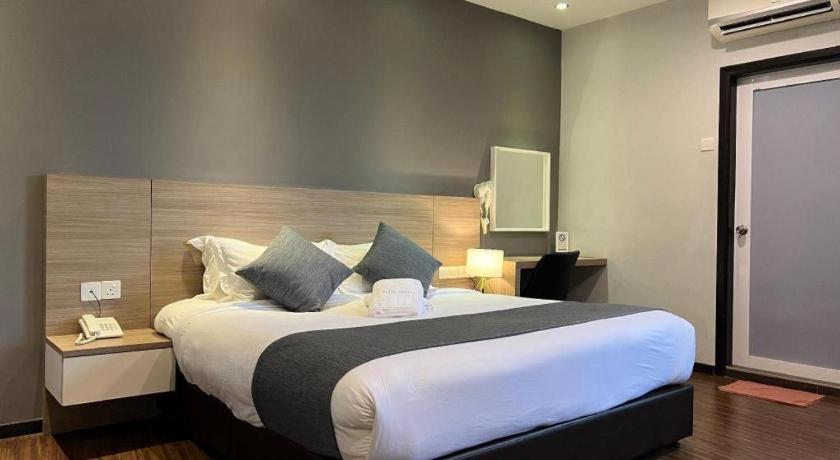 V Plus Hotel Ipoh 17/30
