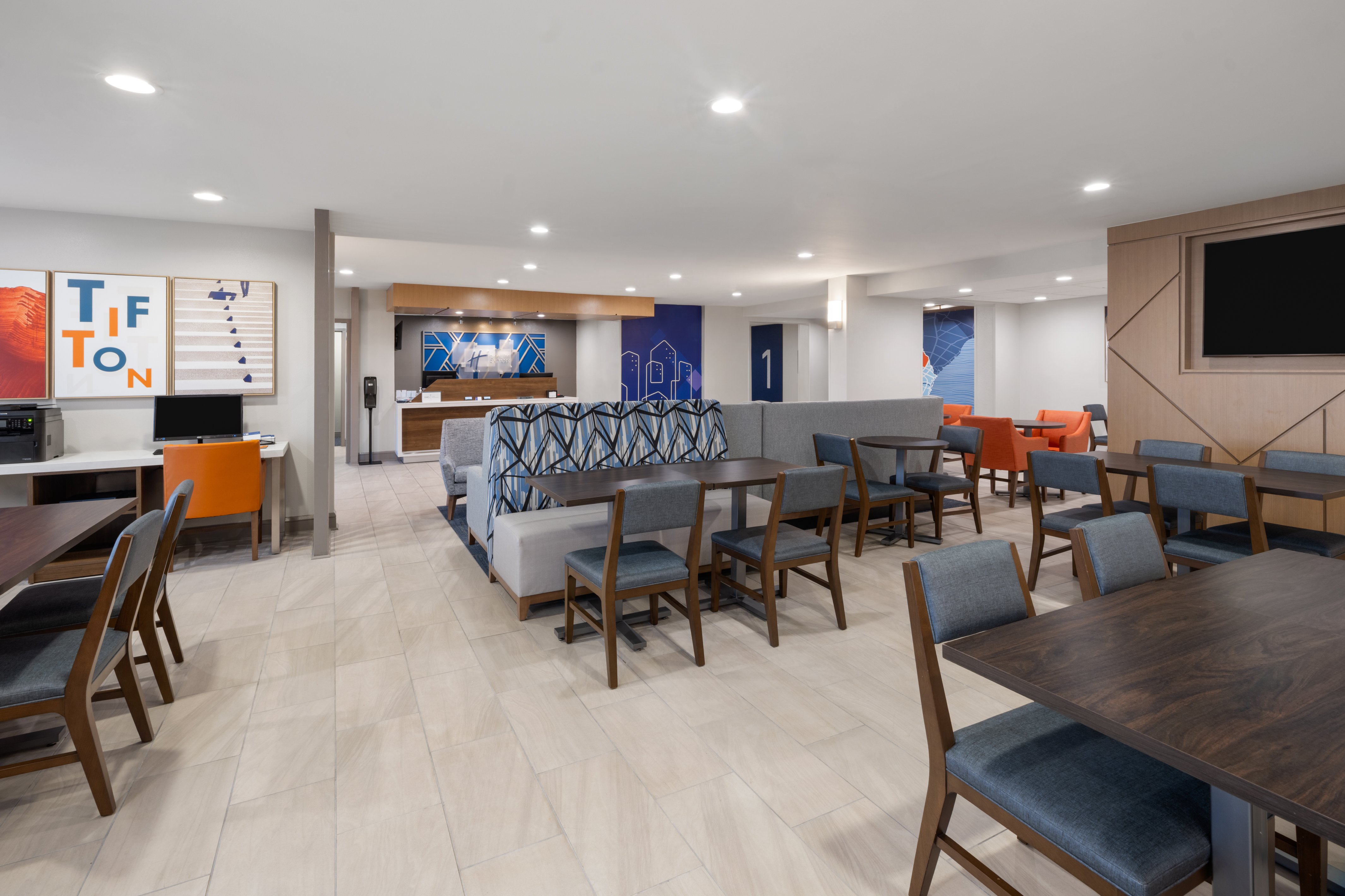 Holiday Inn Express Tifton 40/56