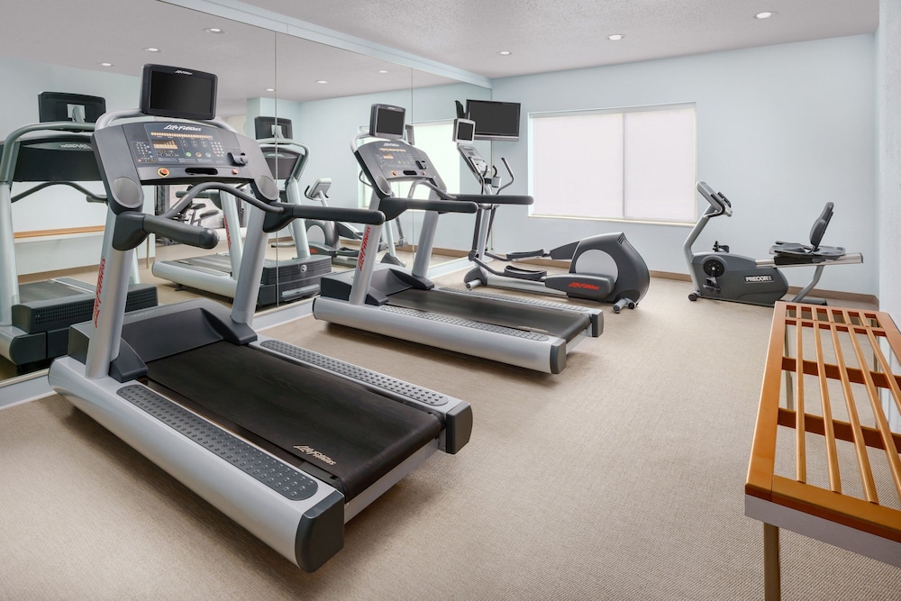 Springhill Suites by Marriott Warwick 20/38