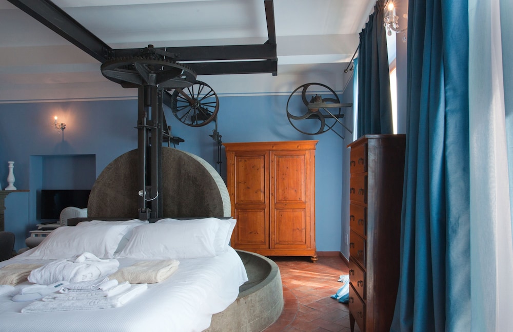Relais Fattoria Belvedere 22/79