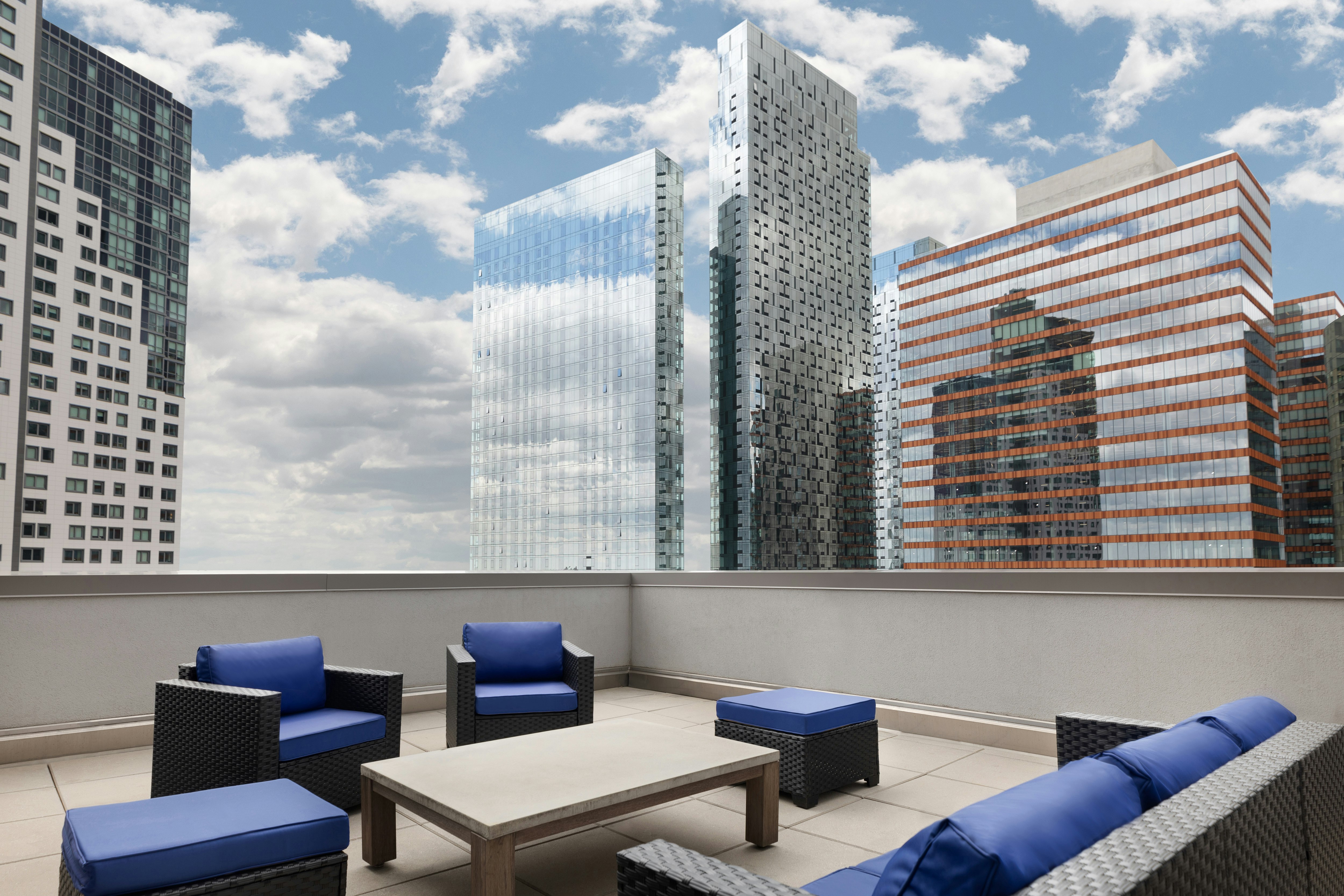 Hilton Garden Inn Long Island City New York 36/62