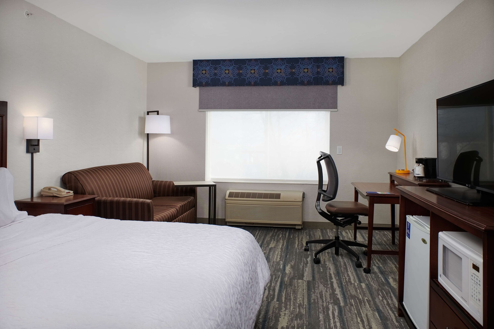 Room, King Bed, Bathtub, Accessible