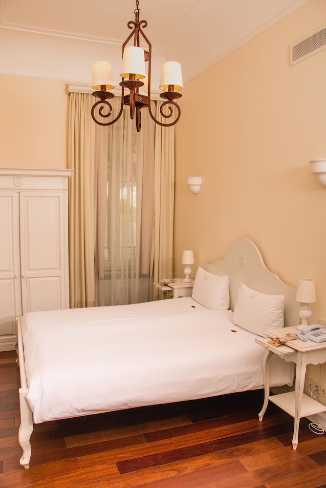 Hotel Villa Marstall 24/71