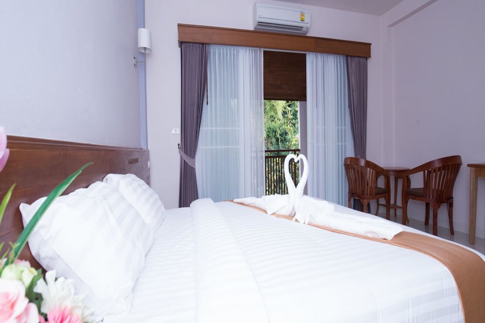 Royal Hill Satun Hotel 13/35