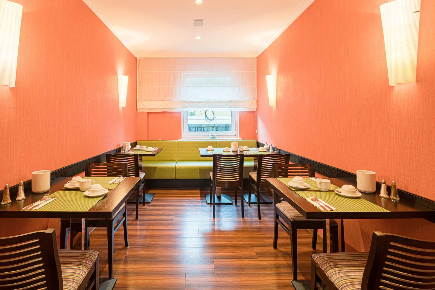 Best Western Raphael Hotel Altona 15/19