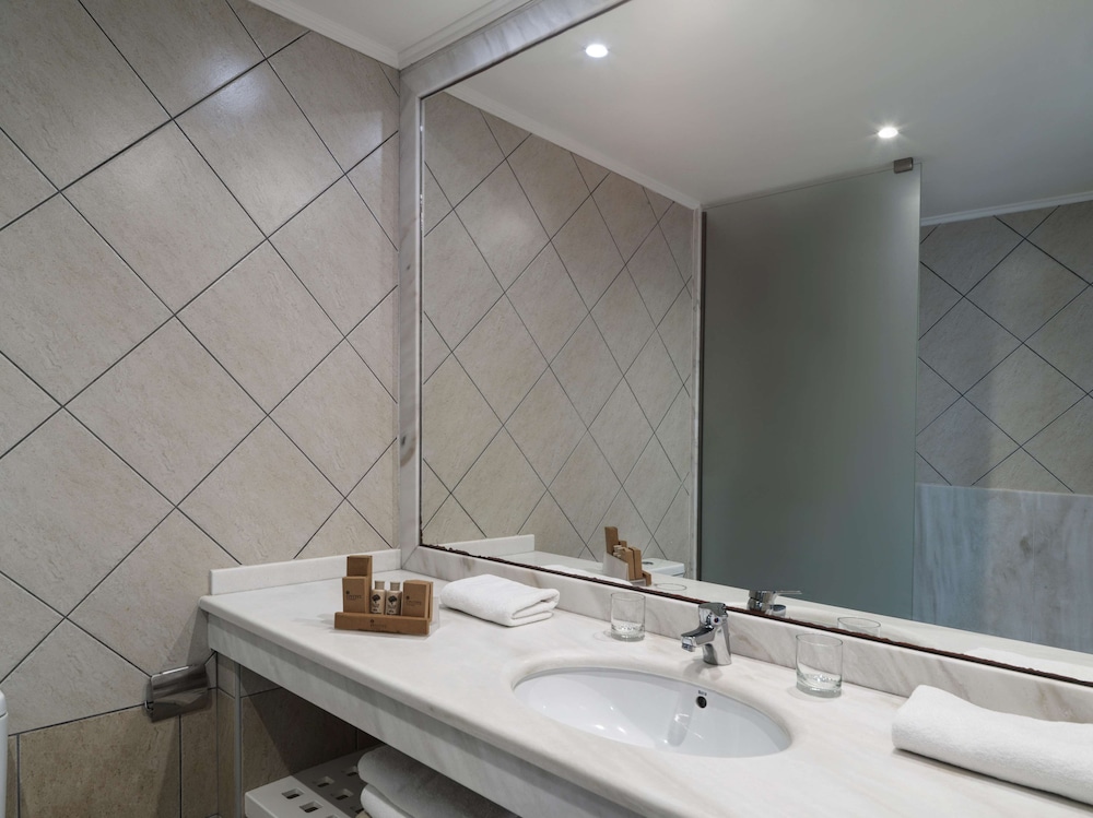 غرفة عائلية بأربعة أسرّة، Civitel Creta Beach 7/9
