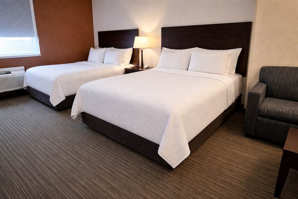 Standard, 2 Queen Beds