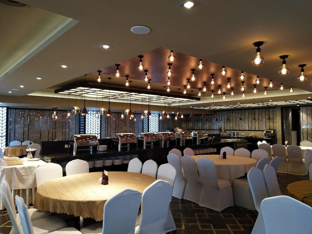 M Hotel Danok 53/61