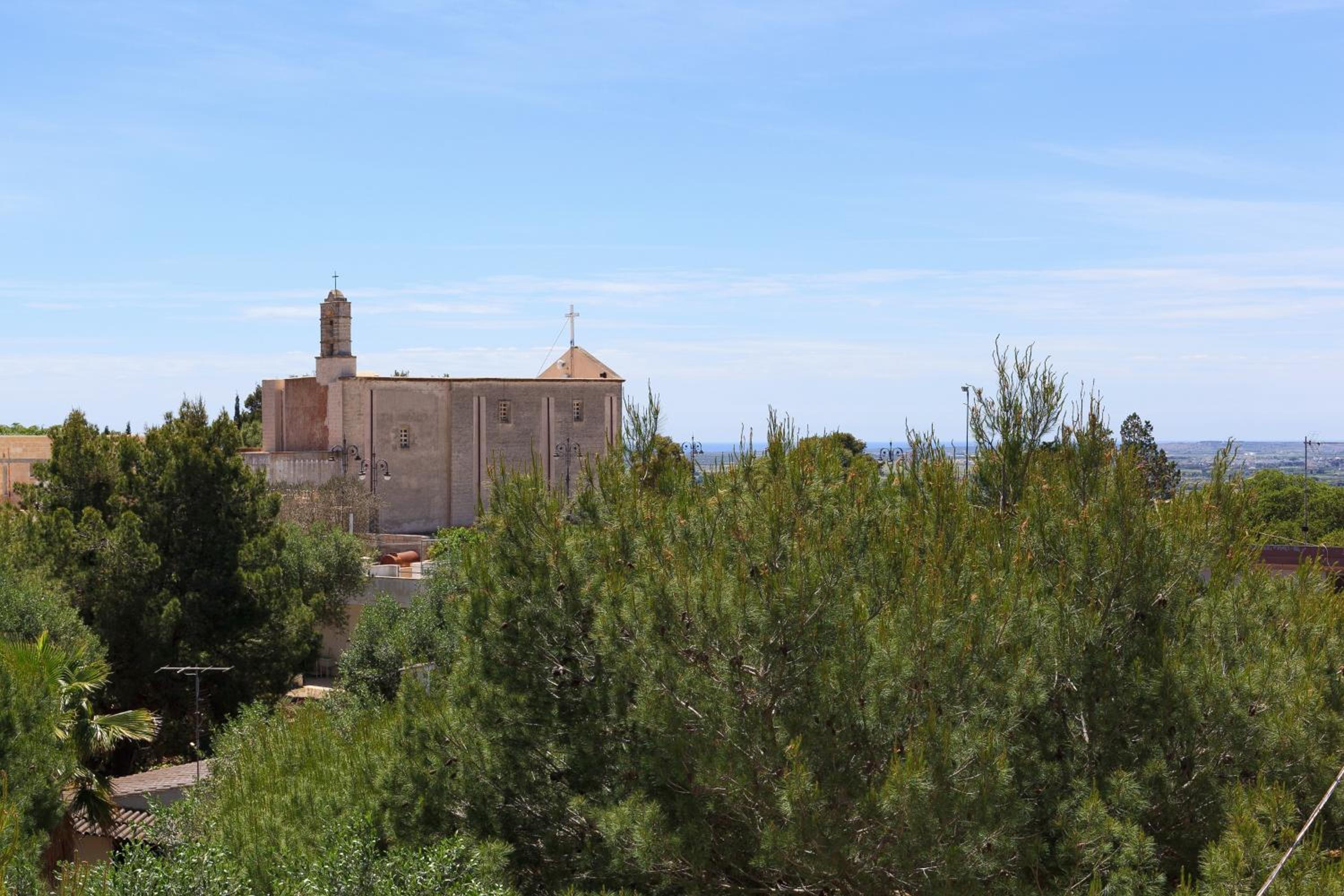 Hotel La Campana 21/24