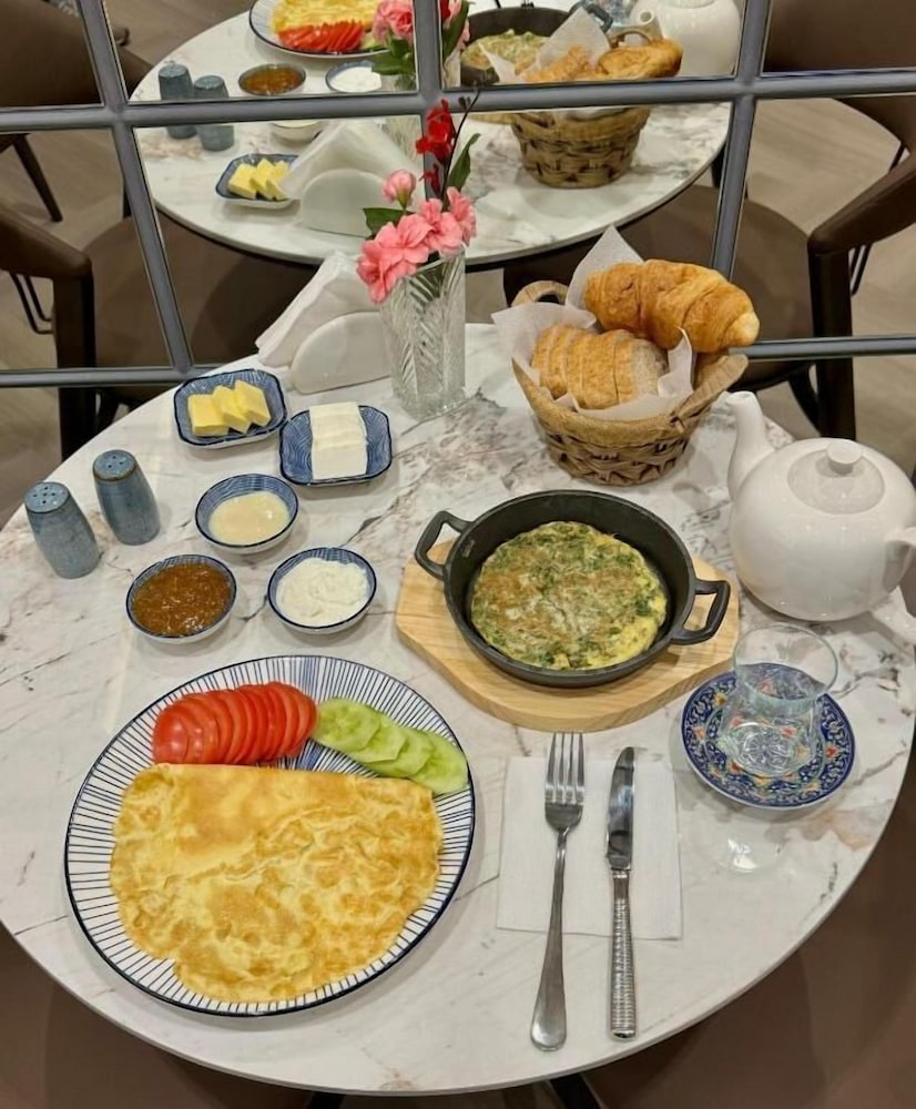 Nizami Central Park Hotel 15/23