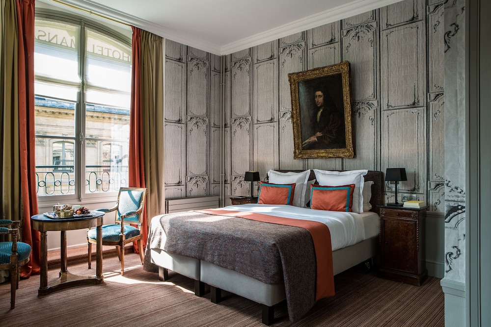 Hotel Mansart 25/63