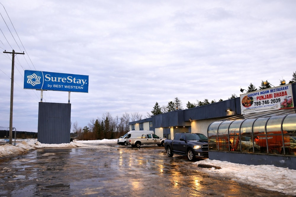 SureStay by Best Western Whitecourt 17/19