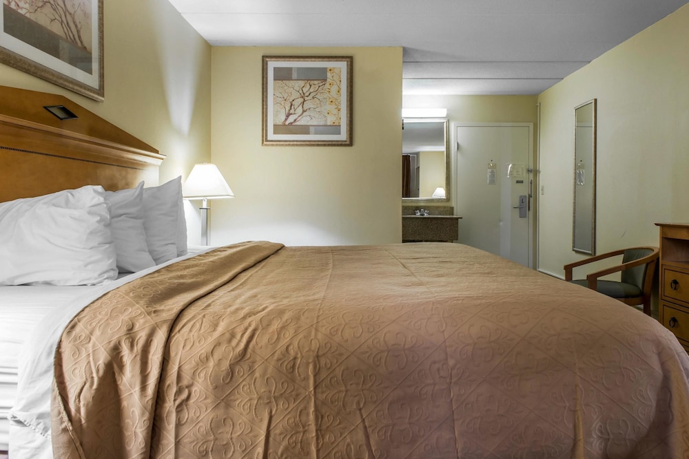 Quality Inn & Suites Fairview - Erie 15/46