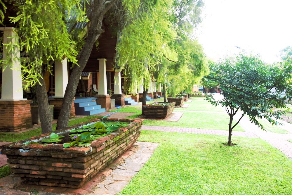 Avasta Resort And Spa 43/50