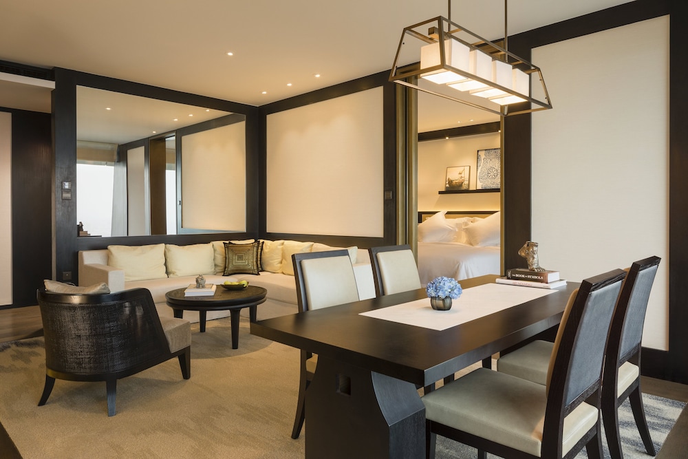 Rosewood Phnom Penh 44/76