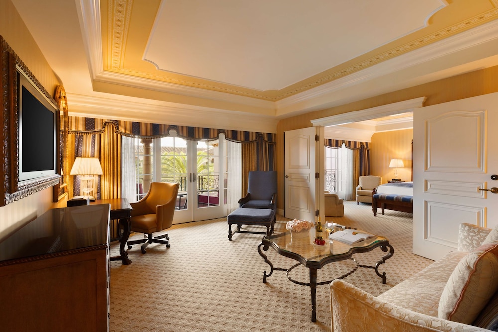 Fairmont Grand Del Mar 42/70