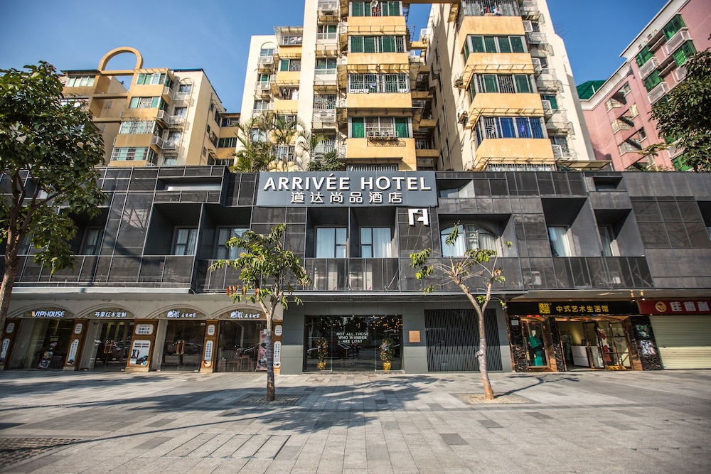 Arrivee Hotel 2/42