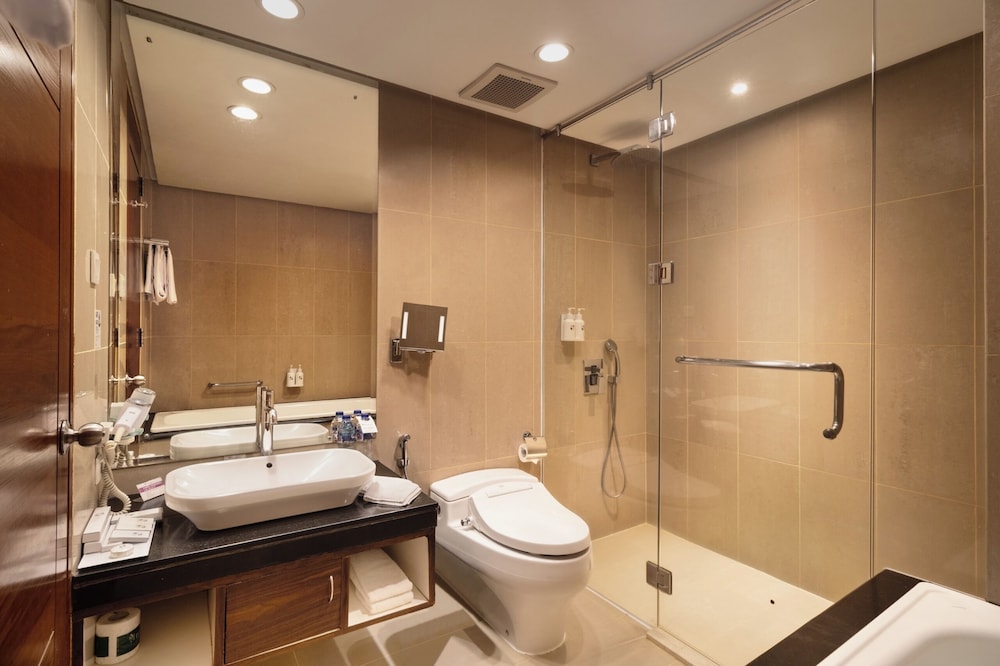 SWISS-BELINN SKA PEKANBARU 62/64