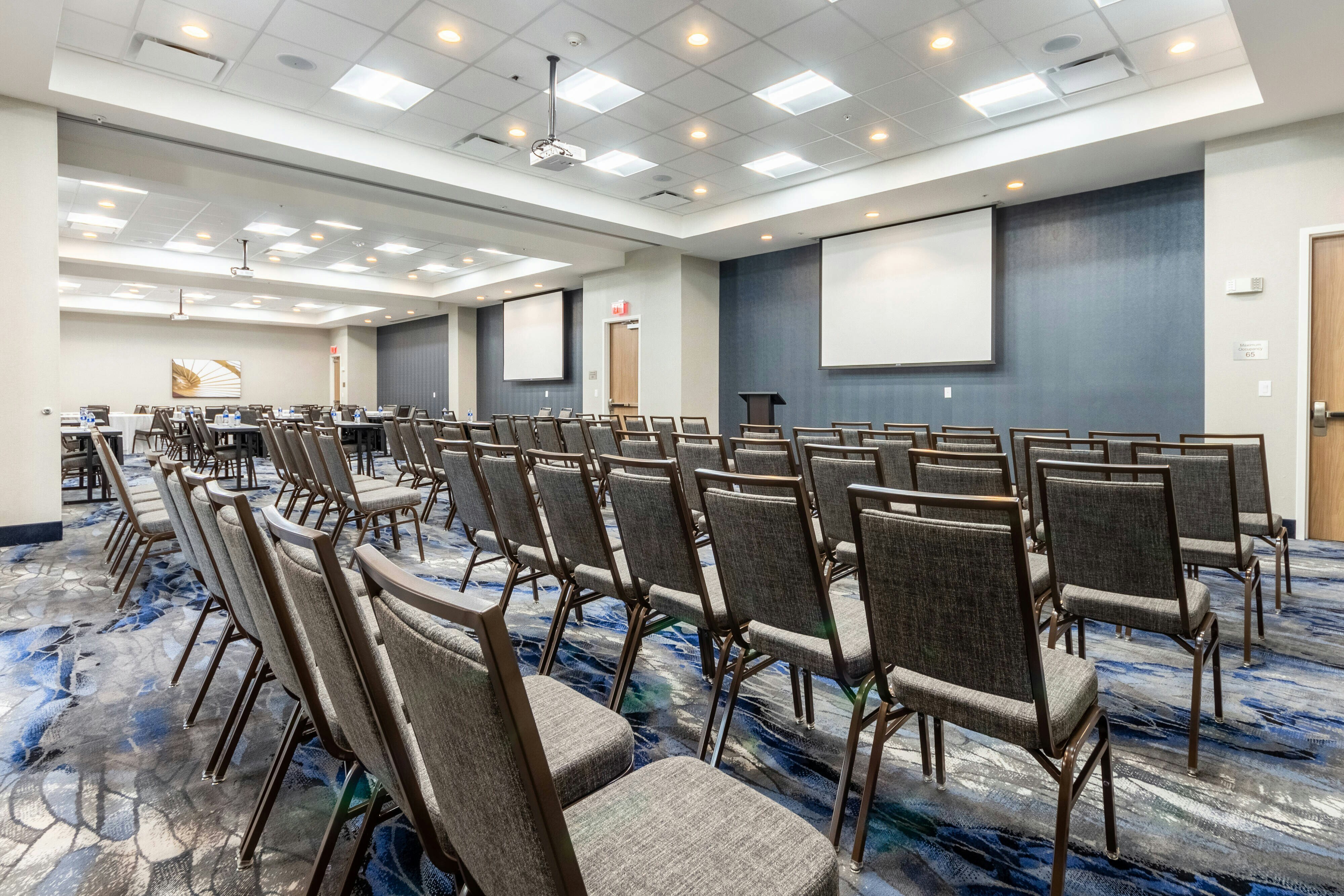 Fairfield Inn & Suites Dallas Arlington South 13/19