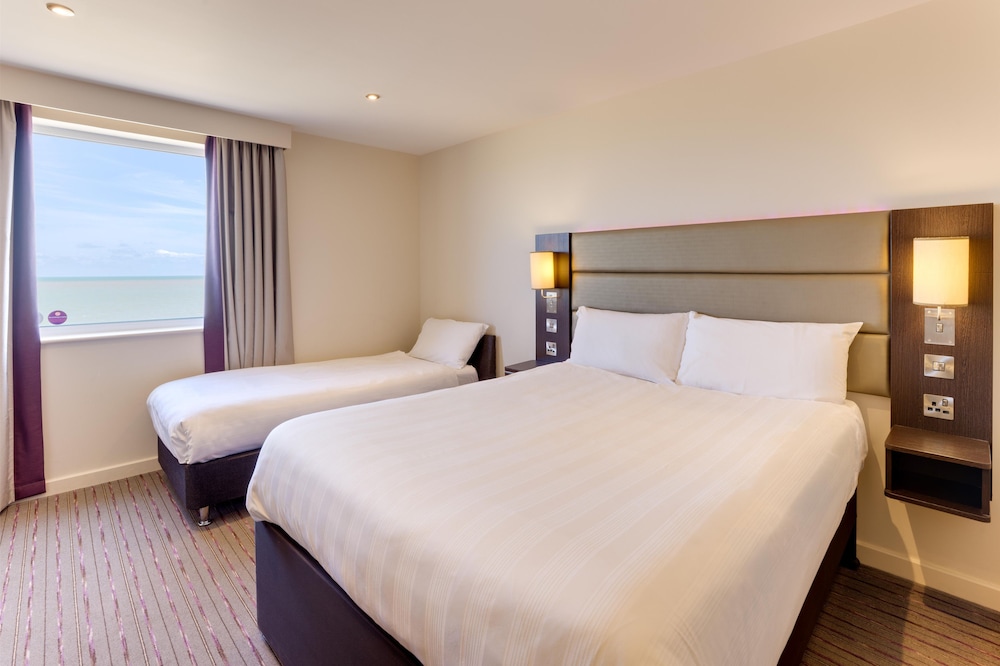 Premier Inn Great Yarmouth Seafront Hotel 14/39