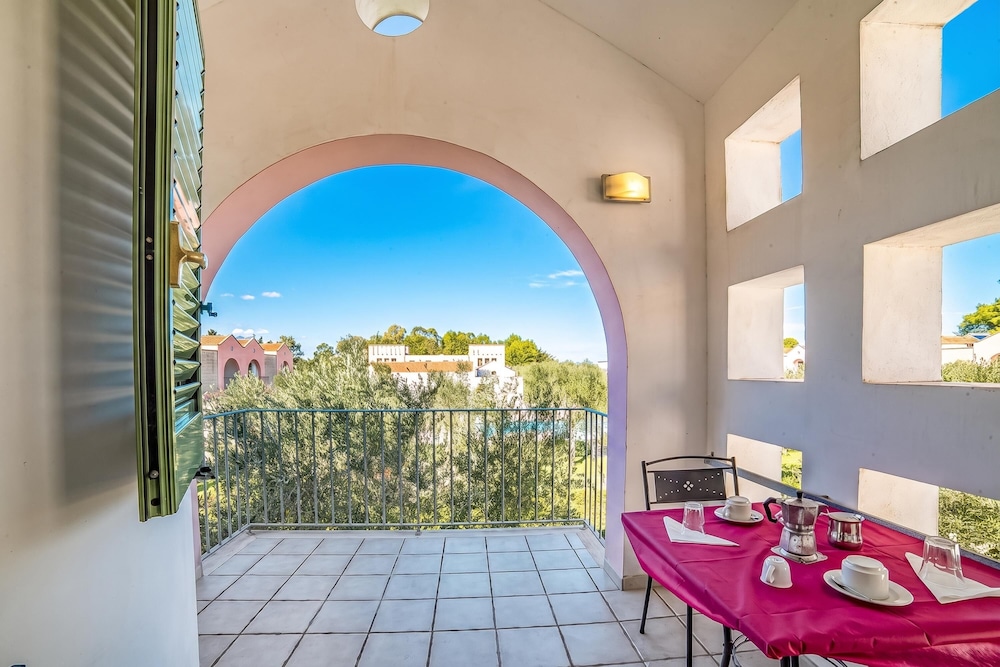 Family Village Otranto 24/50