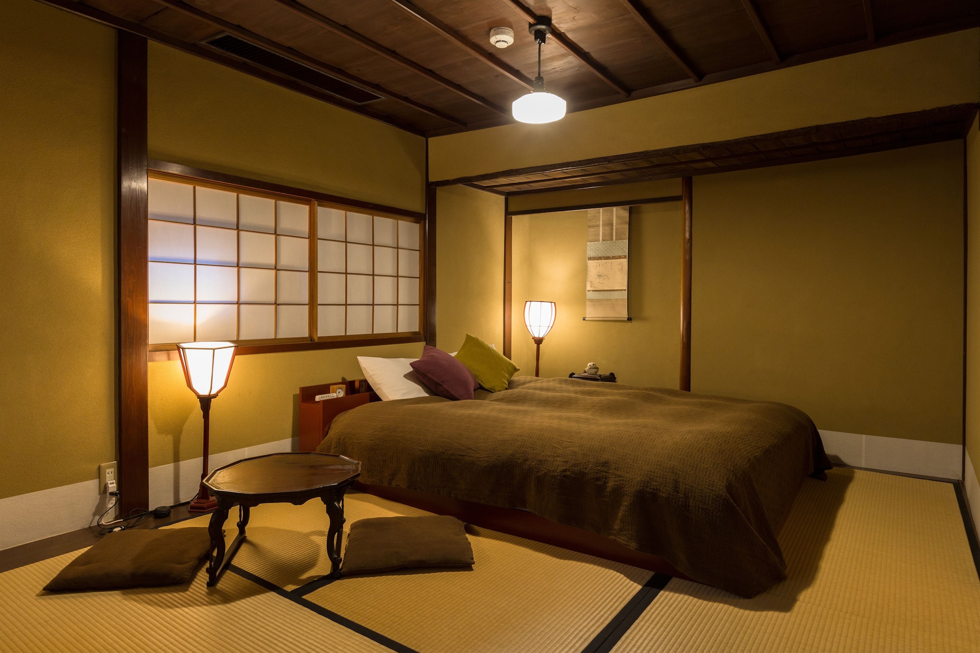 JAPANESE, TRADITIONAL