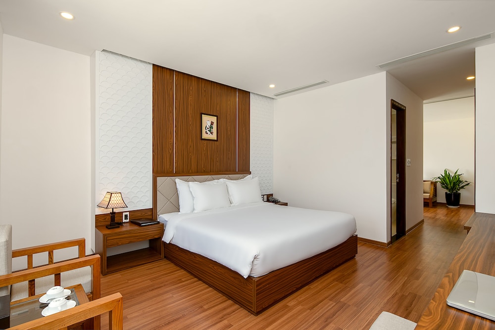 De L'amour Hotel 27/57