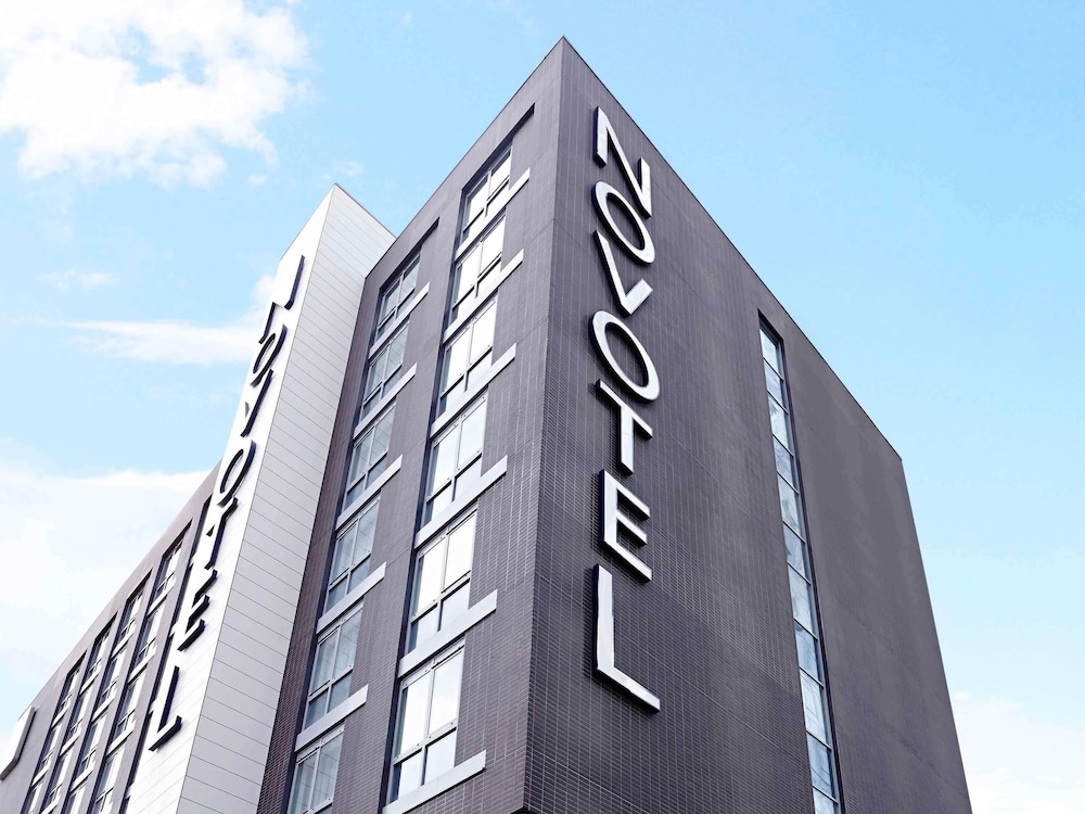 Novotel London Brentford 2/79