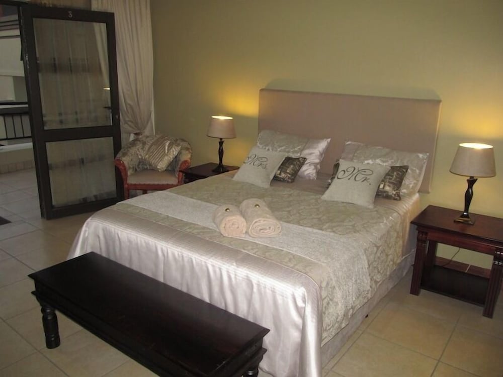 Casa Flora Guesthouse 33/75
