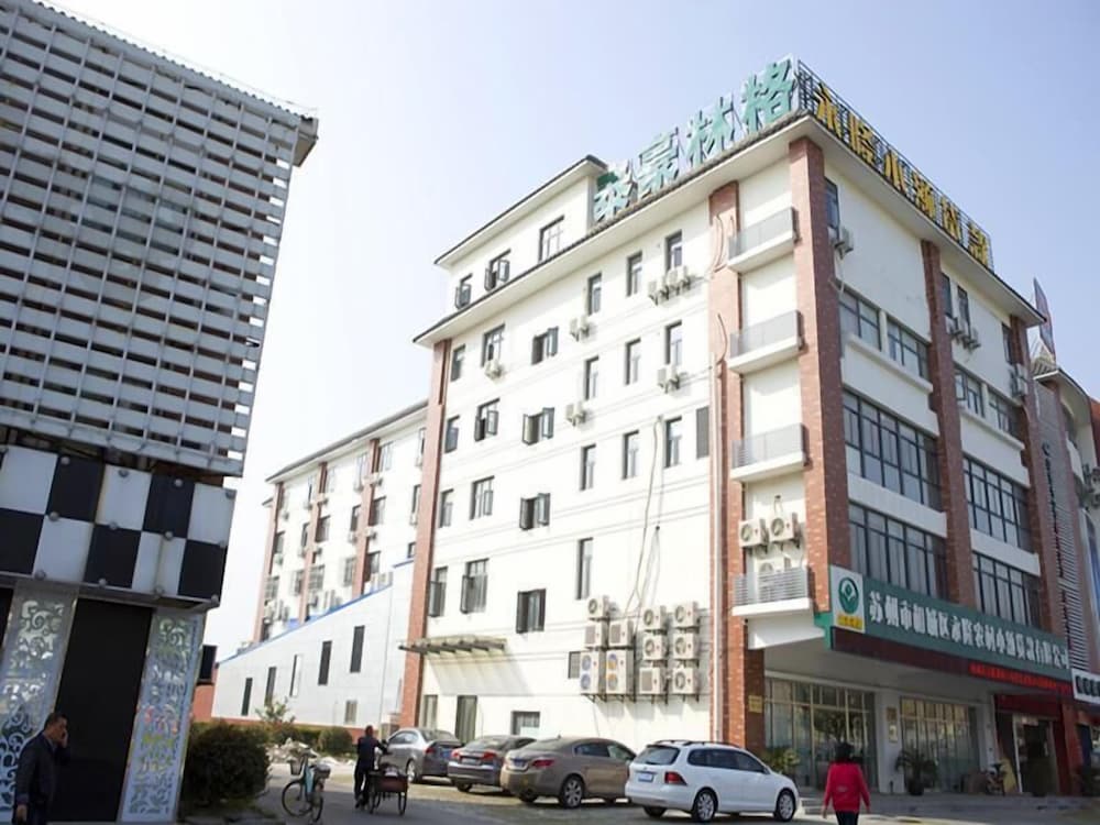 Greentree Inn Suzhou Taiping Town High-Speed North Station Express Hotel 4/31