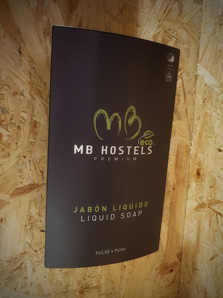 MB Hostels Premium Eco Adult Only 18/38