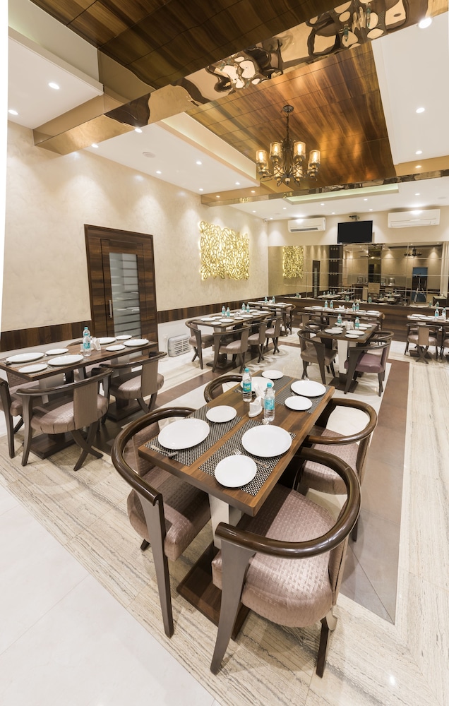 Manama Hotel 27/29