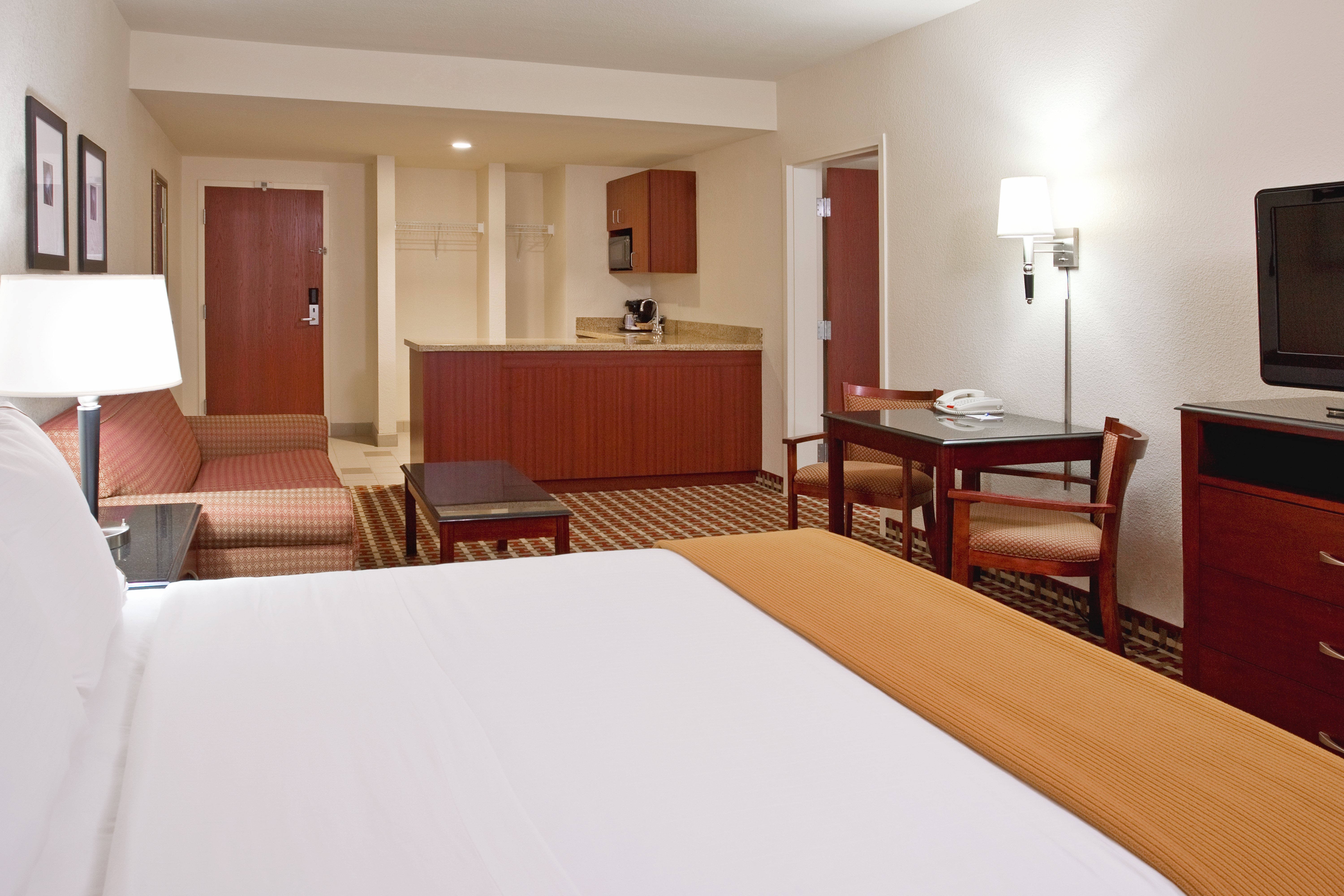 Holiday Inn Express Hotel Suites Columbus Univ Area Osu 52/62