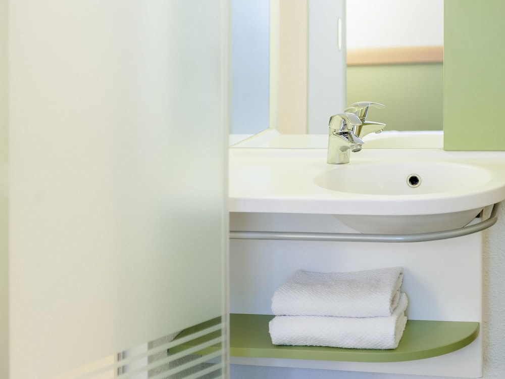 Ibis Budget Brussels South Ruisbroek 67/67