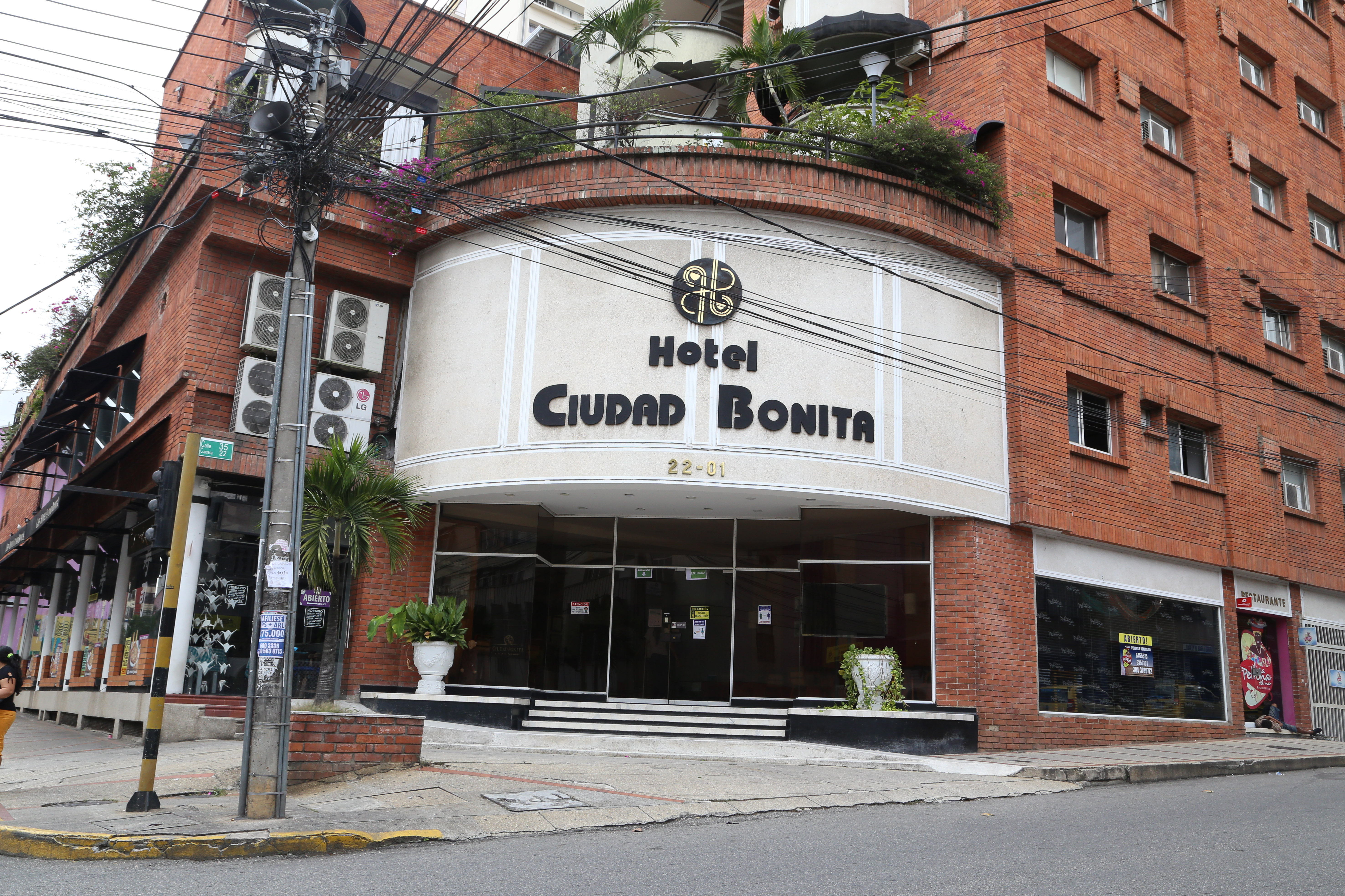 HOTEL CIUDAD BONITA 2/55