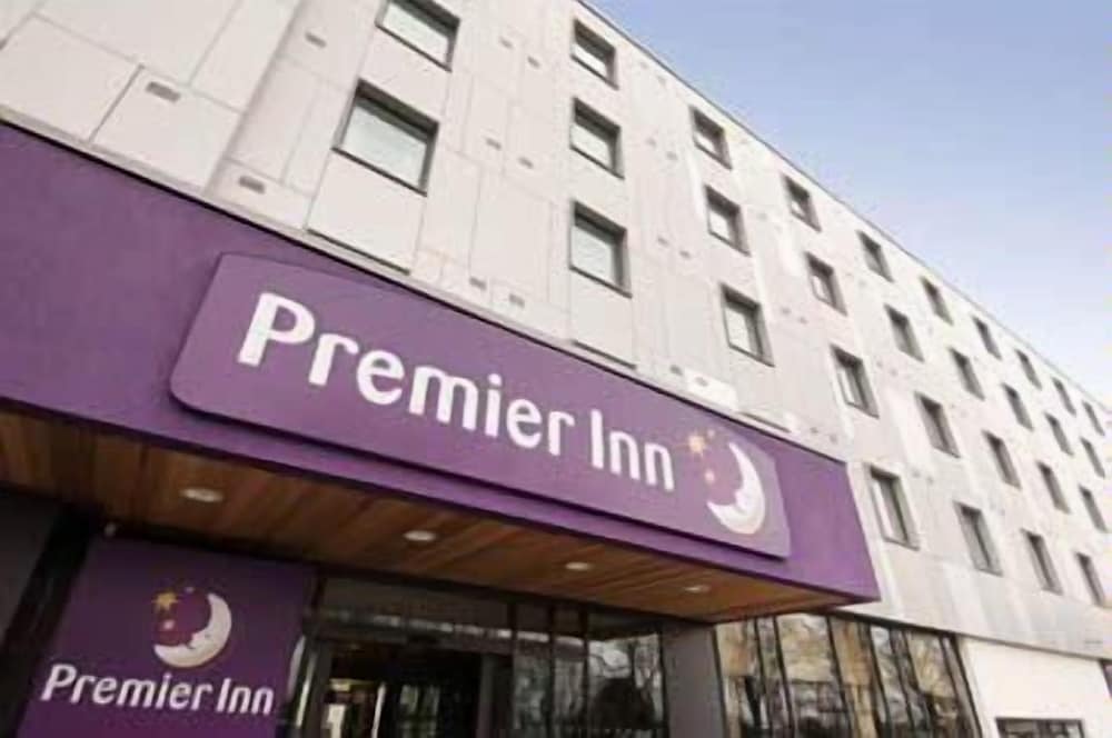 Premier Inn Heathrow Airport Terminal 5 4/58