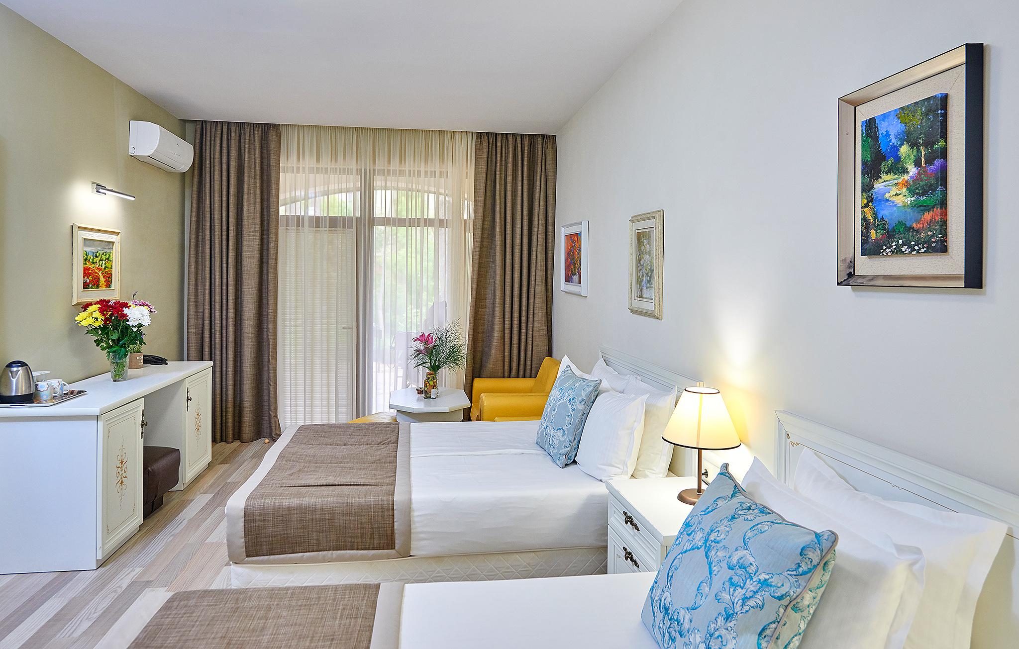 Superior, Twin Beds, Balcony or Terrace