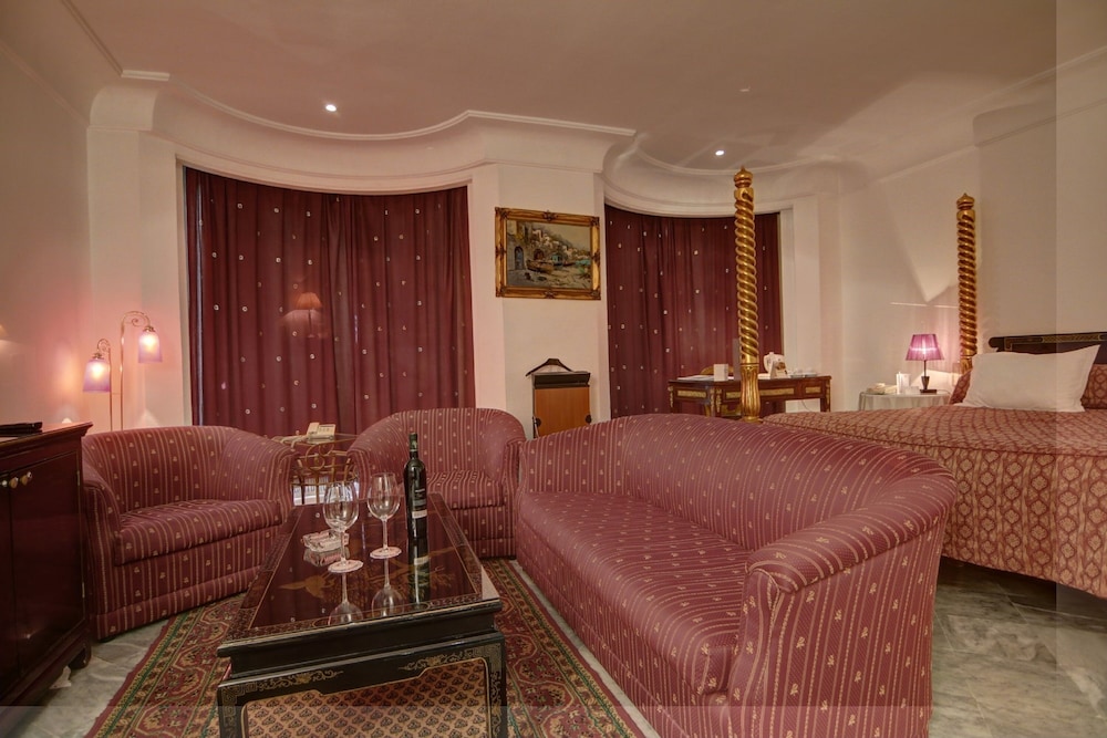 HOTEL LA MAISON BLANCHE 14/52